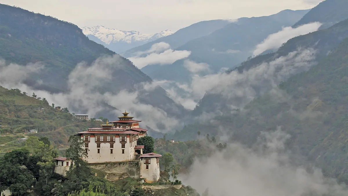 Lhuentse Dzong